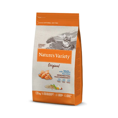 AFFINITY NATURE'S V PARA GATOS ADULTOS ESTERILIZADOS SALMÓN